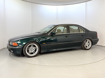 Lot 125 - 1998 BMW 523i