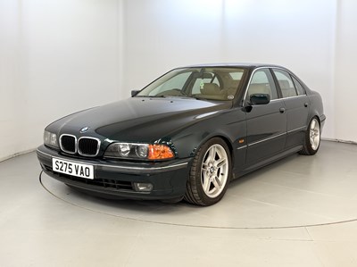 Lot 125 - 1998 BMW 523i