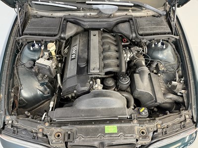Lot 125 - 1998 BMW 523i