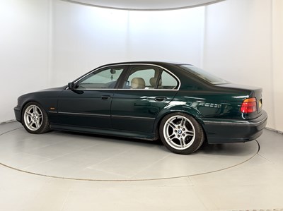Lot 125 - 1998 BMW 523i