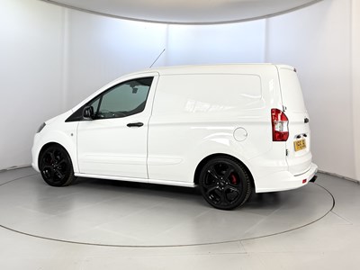 Lot 80 - 2015 Ford Transit Courier ST
