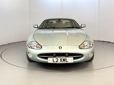 Lot 44 - 2002 Jaguar XK8
