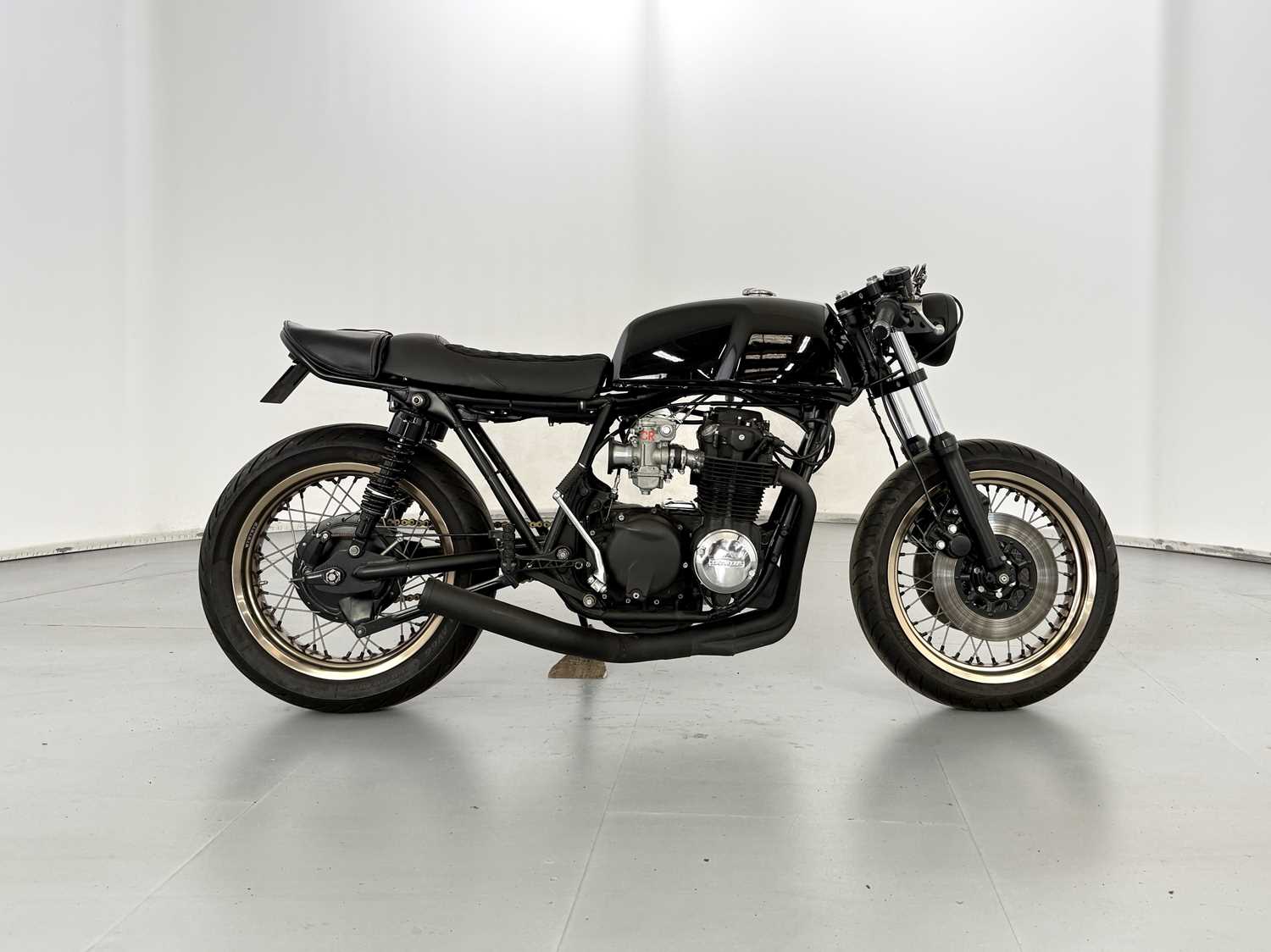 Lot 90 - 1976 Honda CB550 Cafe Racer