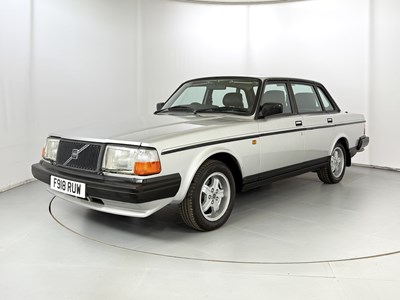 Lot 20 - 1989 Volvo 240 GLT