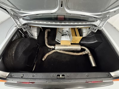 Lot 20 - 1989 Volvo 240 GLT