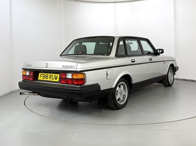 Lot 20 - 1989 Volvo 240 GLT