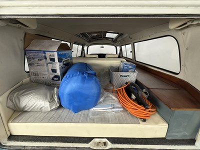 Lot 86 - 1971 Volkswagen T2 Dormobile