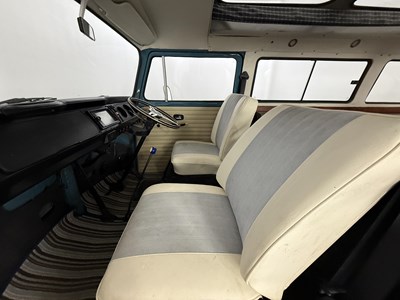 Lot 86 - 1971 Volkswagen T2 Dormobile