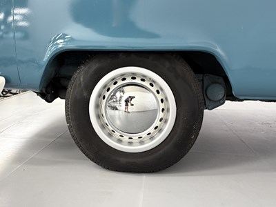 Lot 86 - 1971 Volkswagen T2 Dormobile