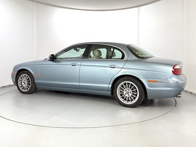 Lot 18 - 2006 Jaguar S Type