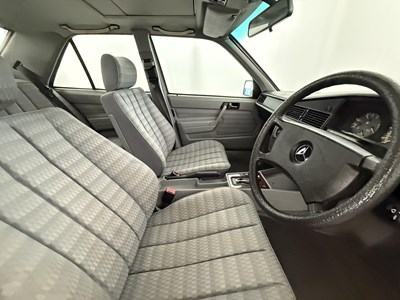 Lot 84 - 1990 Mercedes-Benz 190E - NO RESERVE