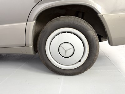 Lot 84 - 1990 Mercedes-Benz 190E - NO RESERVE