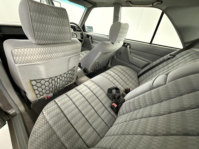 Lot 84 - 1990 Mercedes-Benz 190E - NO RESERVE