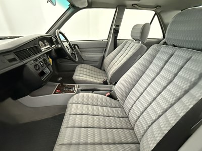 Lot 84 - 1990 Mercedes-Benz 190E - NO RESERVE