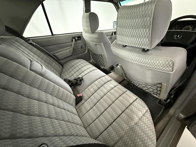 Lot 84 - 1990 Mercedes-Benz 190E - NO RESERVE