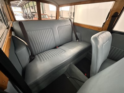 Lot 3 - 1970 Morris 1000 Traveller