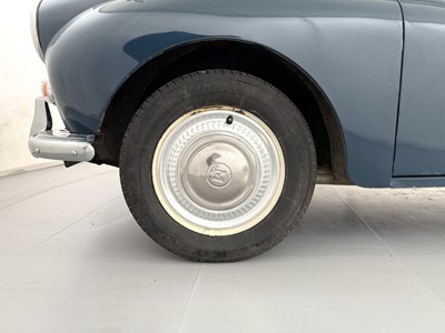 Lot 3 - 1970 Morris 1000 Traveller