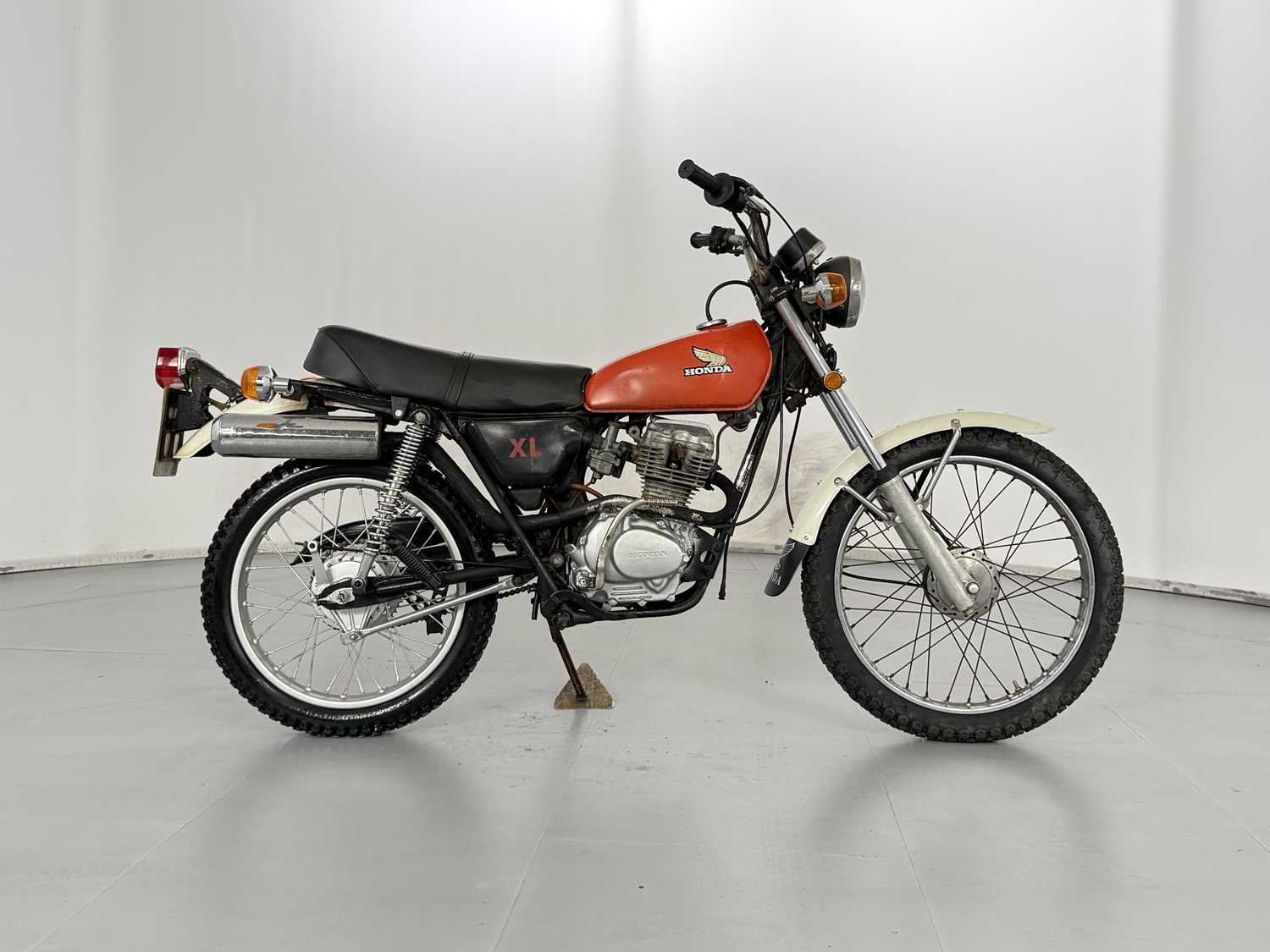 Lot 120 - 1976 Honda XL125