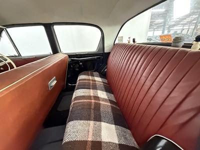 Lot 76 - 1961 Hillman Minx de Luxe - NO RESERVE