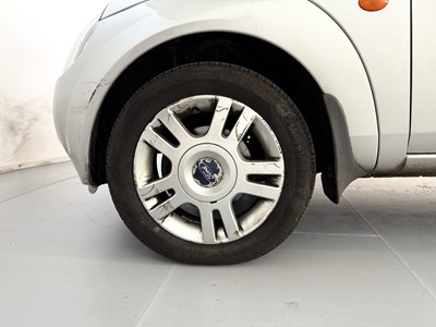 Lot 122 - 2005 Ford KA - NO RESERVE