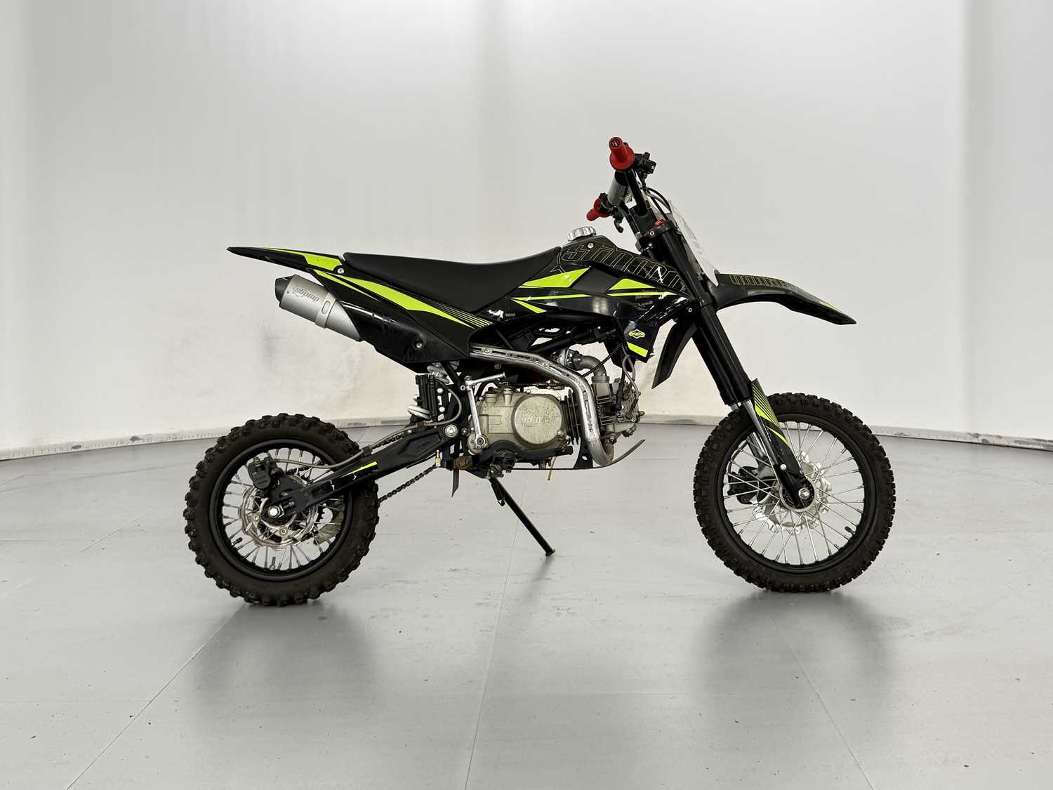 Lot 138 - Stomp 140 Pit Bike - NO RESERVE