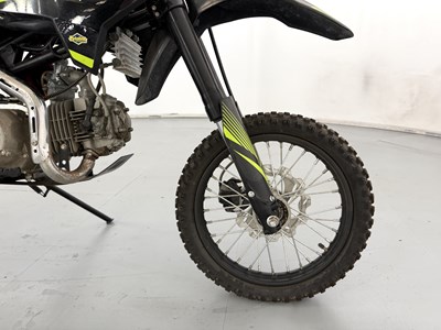 Lot 138 - Stomp 140 Pit Bike - NO RESERVE