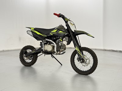Lot 138 - Stomp 140 Pit Bike - NO RESERVE