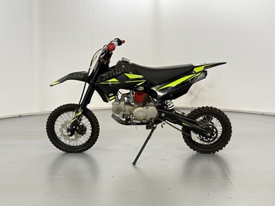 Lot 138 - Stomp 140 Pit Bike - NO RESERVE