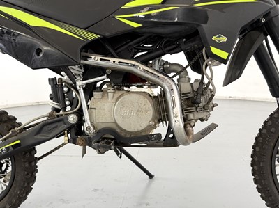 Lot 138 - Stomp 140 Pit Bike - NO RESERVE