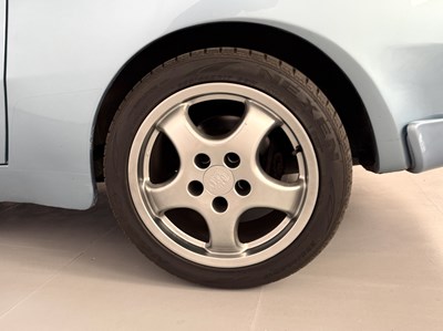 Lot 4 - 1982 Porsche 944