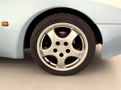 Lot 4 - 1982 Porsche 944