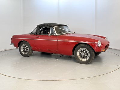 Lot 16 - 1972 MG B Roadster