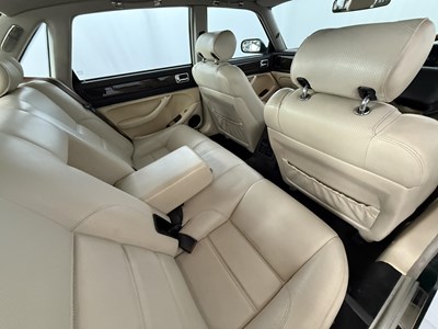 Lot 25 - 1995 Jaguar XJR