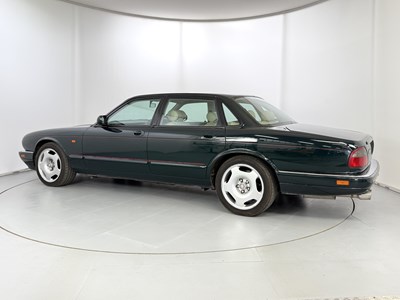 Lot 25 - 1995 Jaguar XJR