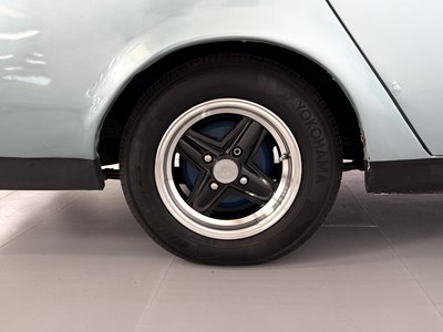 Lot 13 - 1968 Ford Corsair 2000E