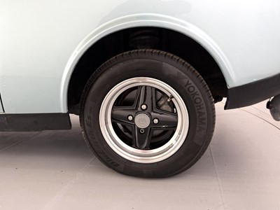 Lot 13 - 1968 Ford Corsair 2000E