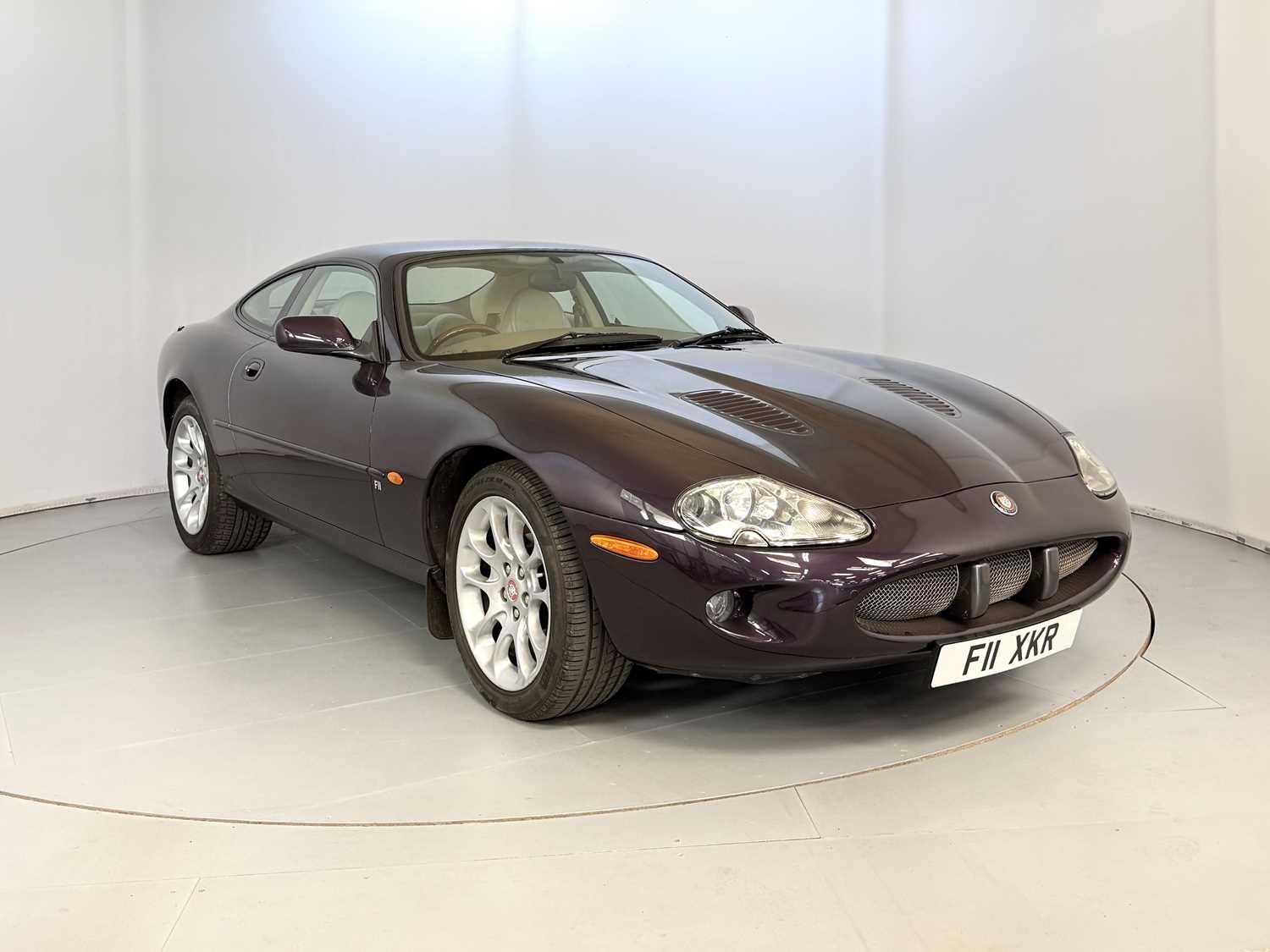 Lot 14 - 1998 Jaguar XKR