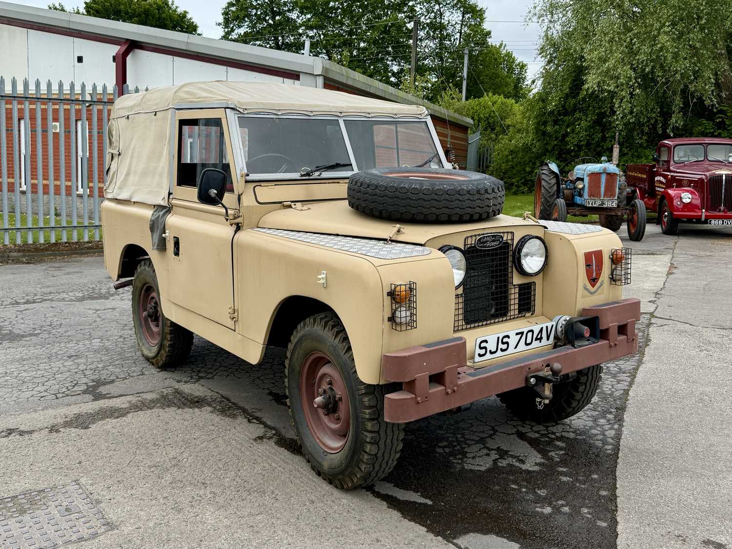 Lot 100 - 1965 Land Rover Series 2A