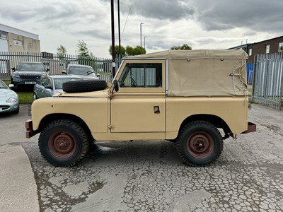 Lot 100 - 1965 Land Rover Series 2A