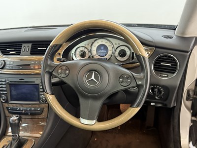 Lot 155 - 2008 Mercedes-Benz CLS320
