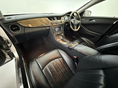 Lot 155 - 2008 Mercedes-Benz CLS320