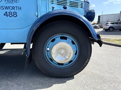 Lot 59 - 1947 Bedford OLB