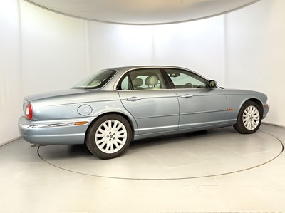 Lot 53 - 2003 Jaguar XJ8