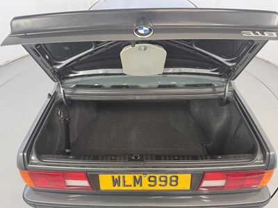 Lot 8 - 1989 BMW 318i