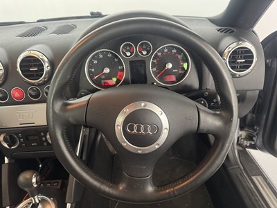 Lot 36 - 2004 Audi TT 3.2