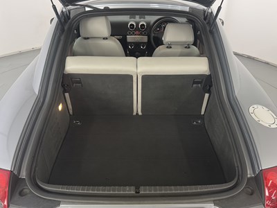 Lot 36 - 2004 Audi TT 3.2