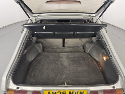 Lot 28 - 1983 Ford Capri 2.8i