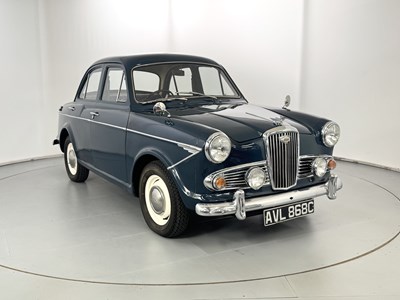 Lot 2 - 1965 Wolseley 1500