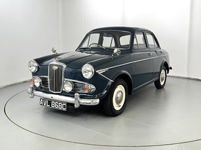 Lot 2 - 1965 Wolseley 1500