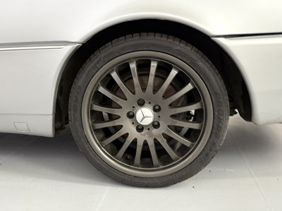 Lot 1993 Mercedes-Benz S600 Coupe